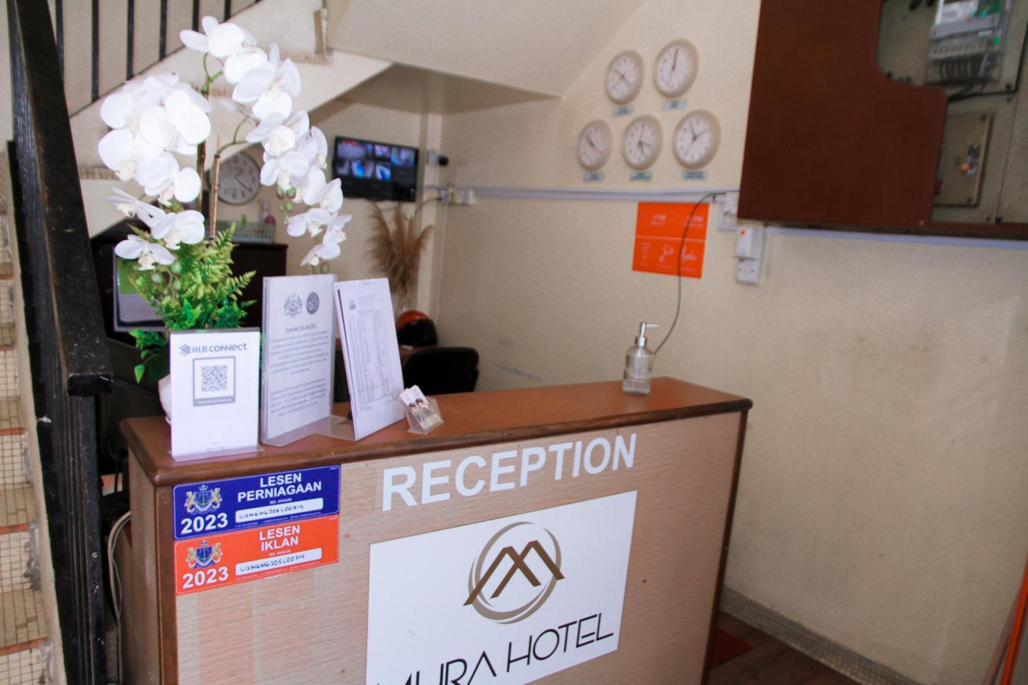 Myra Hotel Мерсинг Екстериор снимка