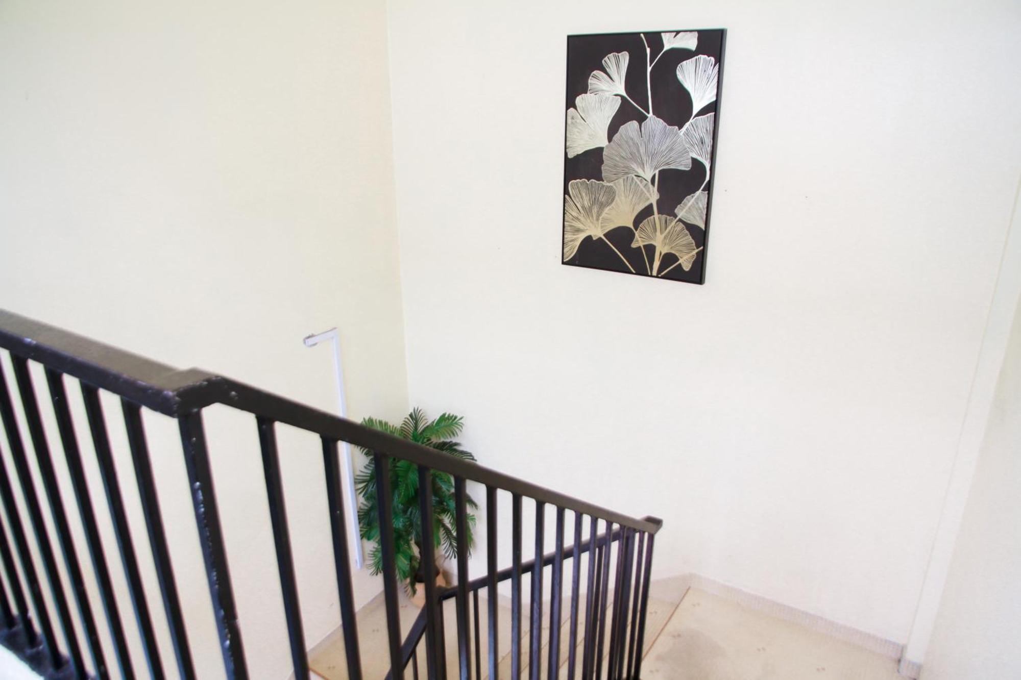 Myra Hotel Мерсинг Екстериор снимка